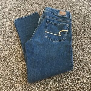 American Eagle 🦅 8 Crop Capri Jeans 0199